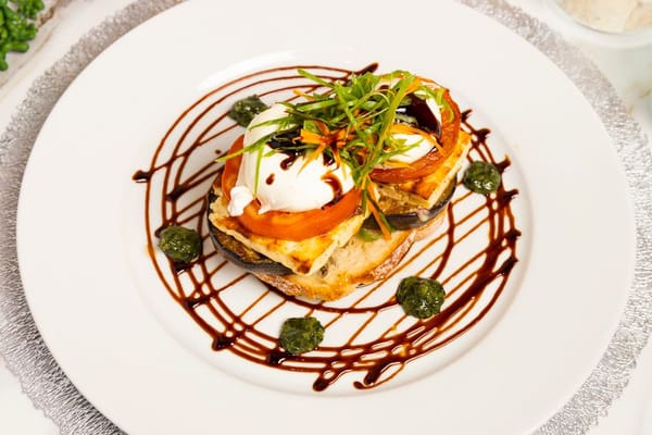 How to Poach an Egg Without the Panic